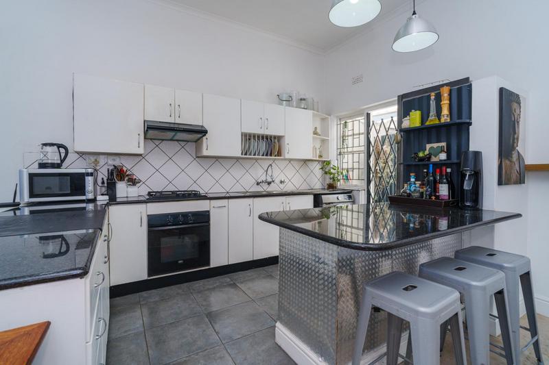 2 Bedroom Property for Sale in Harfield Village Western Cape